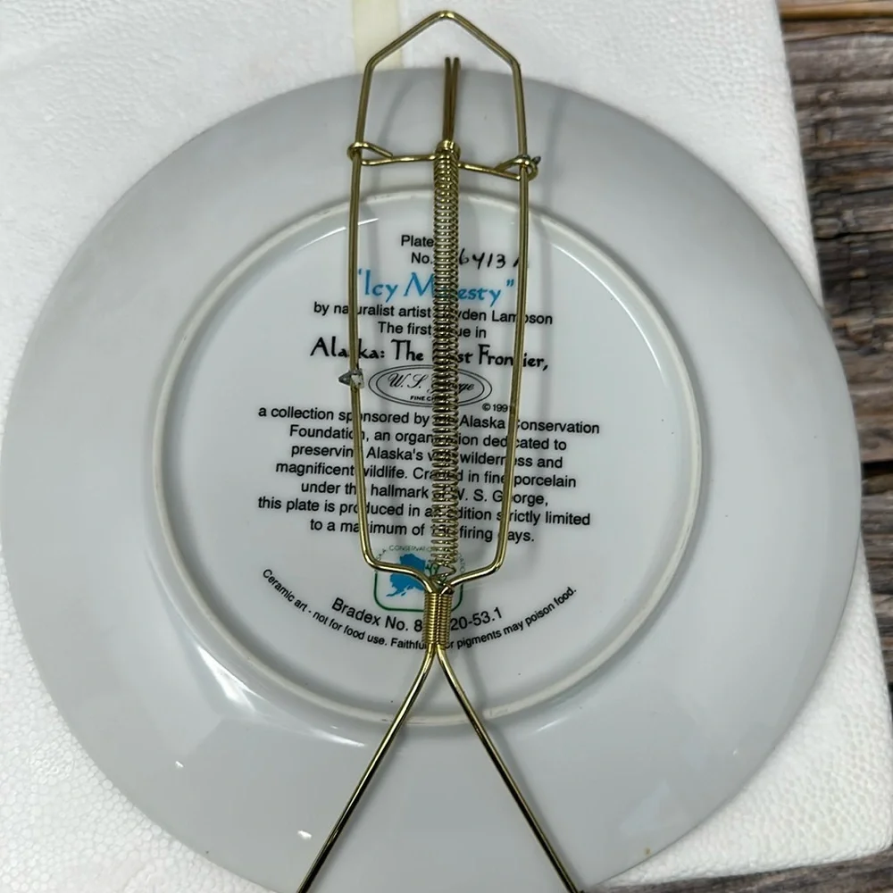 Bradford Ex. Vintage Plates. Alaska: The Last Frontier Series 